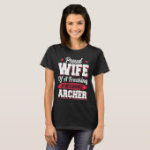 Achery Bowhunting Bow Hunting Archer Wife T-shirt (Voorkant volledig)