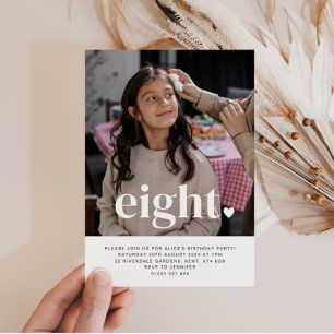 Acht hartfoto eerste verjaardag uitnodiging