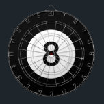 Acht stratboard dartbord<br><div class="desc">Acht Ball Dart Board. ©Janet Palaggi</div>