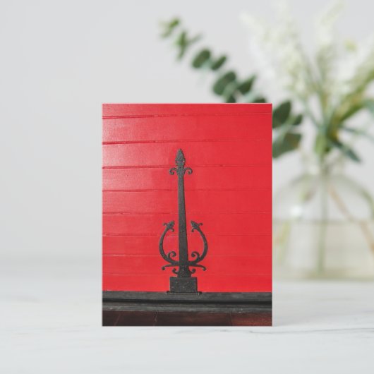 Achter de rode deur? briefkaart (Staand voorkant)