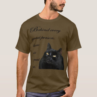 Achter elke grote persoon zit een grote kat-quo t-shirt