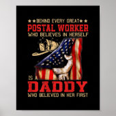 Achter elke grote POSTAL-WERKER die een DADDY is Poster (Voorkant)