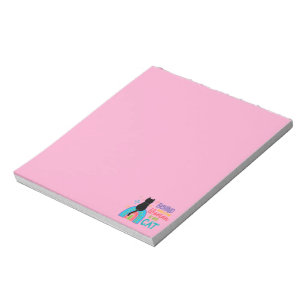 Achter elke sterke vrouw zit haar kat notitieblok