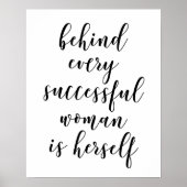 Achter elke succesvolle vrouw zit haar eigen Poste Poster (Voorkant)