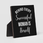 Achter elke succesvolle vrouw zit zichzelf fotoplaat (Voorkant)