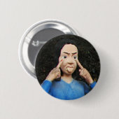 Achter je rug kijken ronde button 5,7 cm (Voorkant /achterkant)