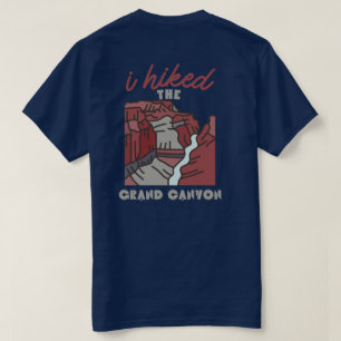 achteraan en vooraan heb ik het grote canyon gehak t-shirt