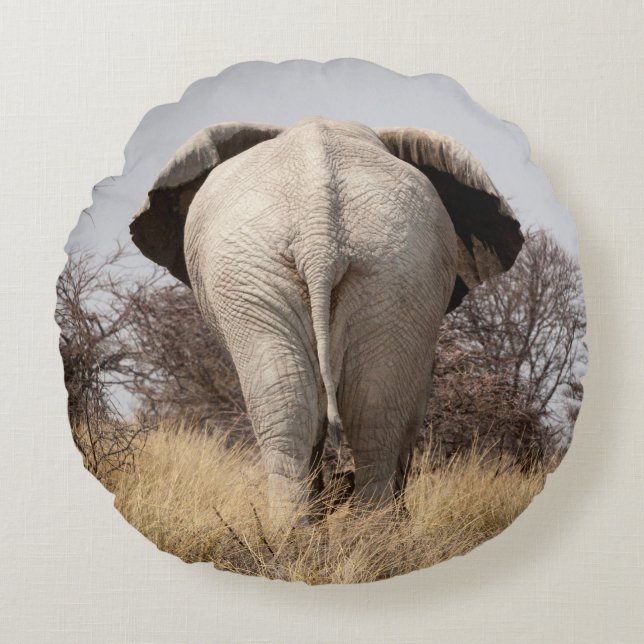 Achteraanzicht van olifant rond kussen (Voorkant)