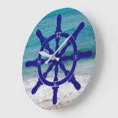 Achtergrond grote klok met wielmolen van het schip (Hoek)