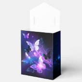 Achtergrond met nachtvliegen bedankdoosjes (Geopend)