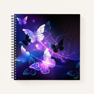 Achtergrond met nachtvliegen notitieboek