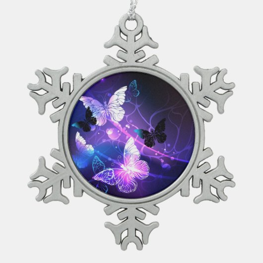 Achtergrond met nachtvliegen tin sneeuwvlok ornament (Voorkant)