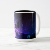 Achtergrond met nachtvliegen tweekleurige koffiemok (Voorkant rechts)