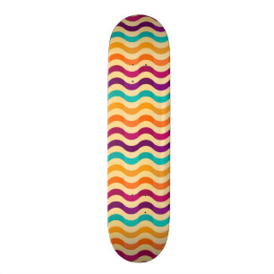 Achtergrond met strepen in retro stijl 2 skateboard