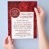 Achtergrond rode roze, vlakke Adverteren Flyer (Hand)