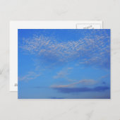 Achtergrond van de blauwe lucht. briefkaart (Voorkant / Achterkant)