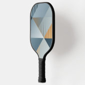 Achtergrond van geometrische vormen in grijs pickleball paddle (Links)
