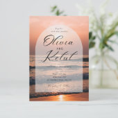 Achtergrond van het zee strand met zonsondergang kaart (Staand voorkant)