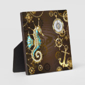 Achtergrond van hout met mechanische zeepaardjes fotoplaat (Voorkant)