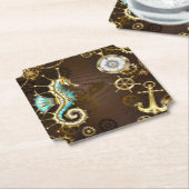 Achtergrond van hout met mechanische zeepaardjes kartonnen onderzetters (Gekanteld)