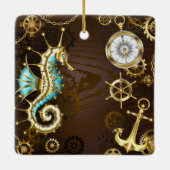 Achtergrond van hout met mechanische zeepaardjes keramisch ornament (Achterkant)