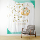 Achtergrond voor een babyshower met een klein pomp wandkleed (In situ)