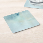 Achtergrond waterverf in pastelblauw en geel kartonnen onderzetters (Schuin)