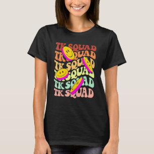 Achtergrondglimlach van de ploeg van de Tk T-shirt