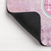 Achtergrondmonogram roze diamantpatroon muismat (Hoek)