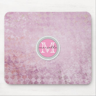 Achtergrondmonogram roze diamantpatroon muismat