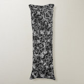 Achtergrondontwerp voor zwarte dalmatische bloemen lichaamskussen (Voorkant Verticaal)