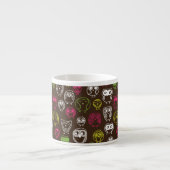 Achtergrondpatroon van kleurrijke uil espresso kop (Voorkant)