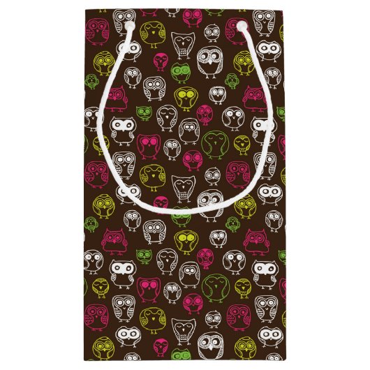 Achtergrondpatroon van kleurrijke uil klein cadeauzakje (Achterkant)