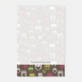 Achtergrondpatroon van kleurrijke uil post-it® notes (Voorkant)