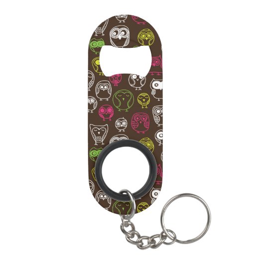 Achtergrondpatroon van kleurrijke uil sleutelhanger flessenopener (Achterkant)