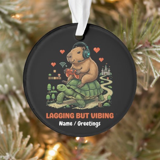 Achterlopend maar toch relaxed Funny Capybara & Tu Ornament (Boom)