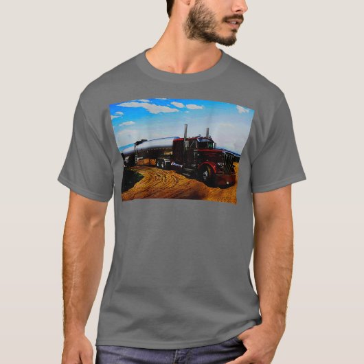 Achterontwerp van tanker Truck Driver T-shirt (Voorkant)