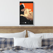 Achteroverleunend Oudere Chihuahua Denken aan Dine Canvas Afdruk (Insitu (Slaapkamer))