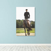 achterste uitzicht van de vrouw-dresserijmachine canvas afdruk (Insitu (Houten vloer))