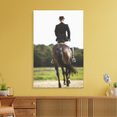 achterste uitzicht van de vrouw-dresserijmachine canvas afdruk (Insitu (Woonkamer))