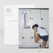 Achterste Uitzicht van een Vrouw Volleyball Player Briefkaart (Voorkant / Achterkant)