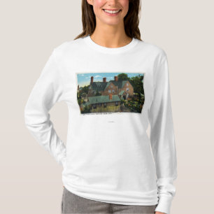 Achterste Uitzicht van het Huis van Zeven Gables T-shirt
