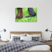 Achterste uitzicht van twee Dachshund-honden Canvas Afdruk (Insitu (Slaapkamer))