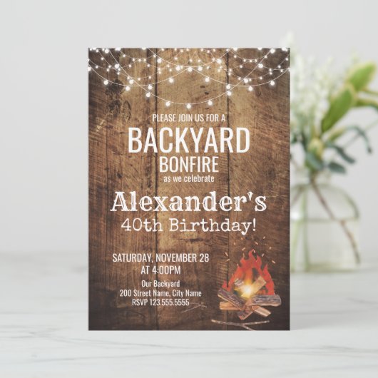 Achtertuin Bonfire Birthday Invitation Kaart (Staand voorkant)
