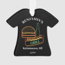 Achtertuin Grill met Burgers Hot Dogs Bier