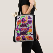 Achtervolg je grenzen Neon Halloween Tote Bag (Dichtbij)