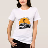 Achtervolging van de Horizon Muscle Car Sunset Tri-Blend Shirt (Voorkant)
