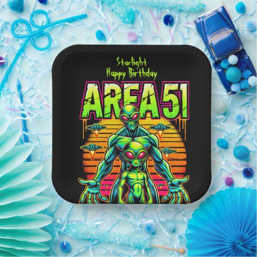 Achtmoedige aliens dwalen in de buurt van Area 51  Papieren Bordje (Feest)