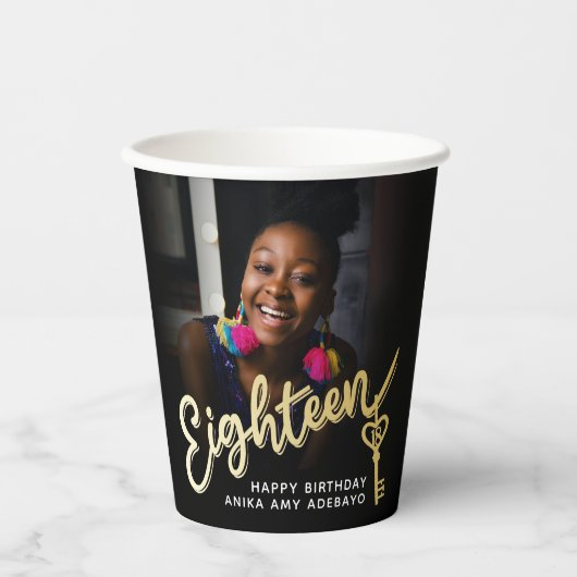 Achttien 18e verjaardag fotoscript gouden sleutel papieren bekers (Voorkant)