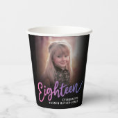 Achttien 18e verjaardag fotoscript roze paarse papieren bekers (Achterkant)